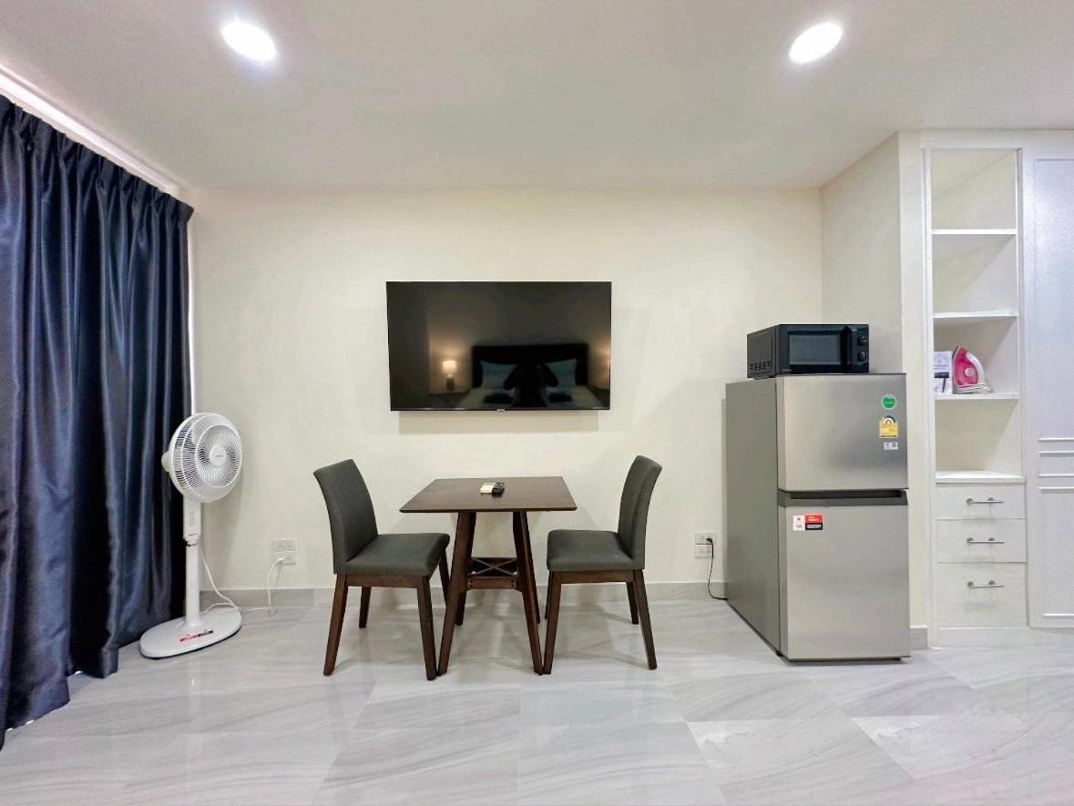 פאטאיה Studio Apartment Diana Estate Condominium מראה חיצוני תמונה